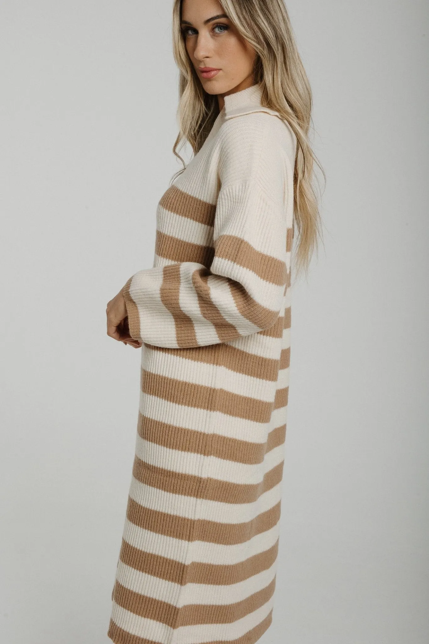 Jayme Knit Midi Dress In Beige & Tan